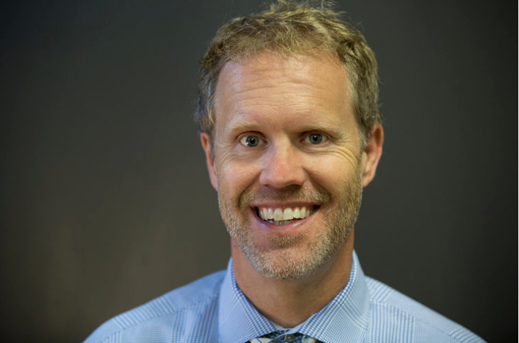 Scott Martin headshot
